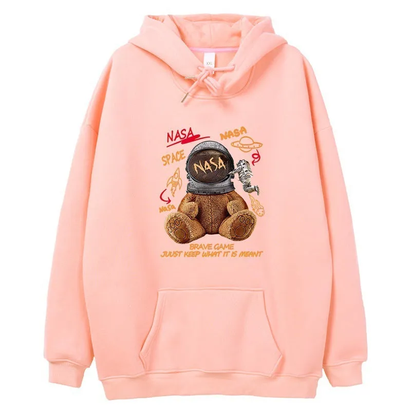 Hong Kong style graffiti bear print hooded sweatshirt for men loose fit pullover cartoon pattern autumn wear