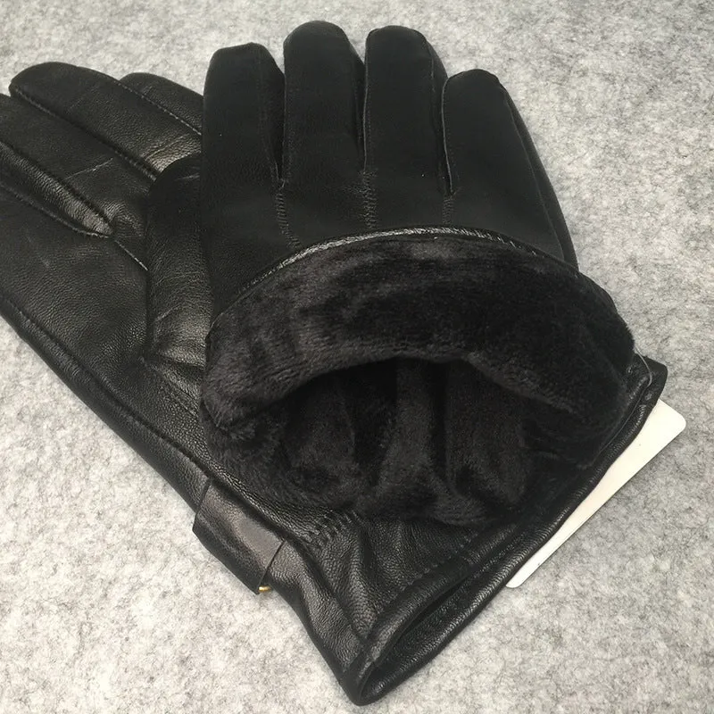 Men's warm sheepskin leather finger gloves in black, one-size design for winter wear