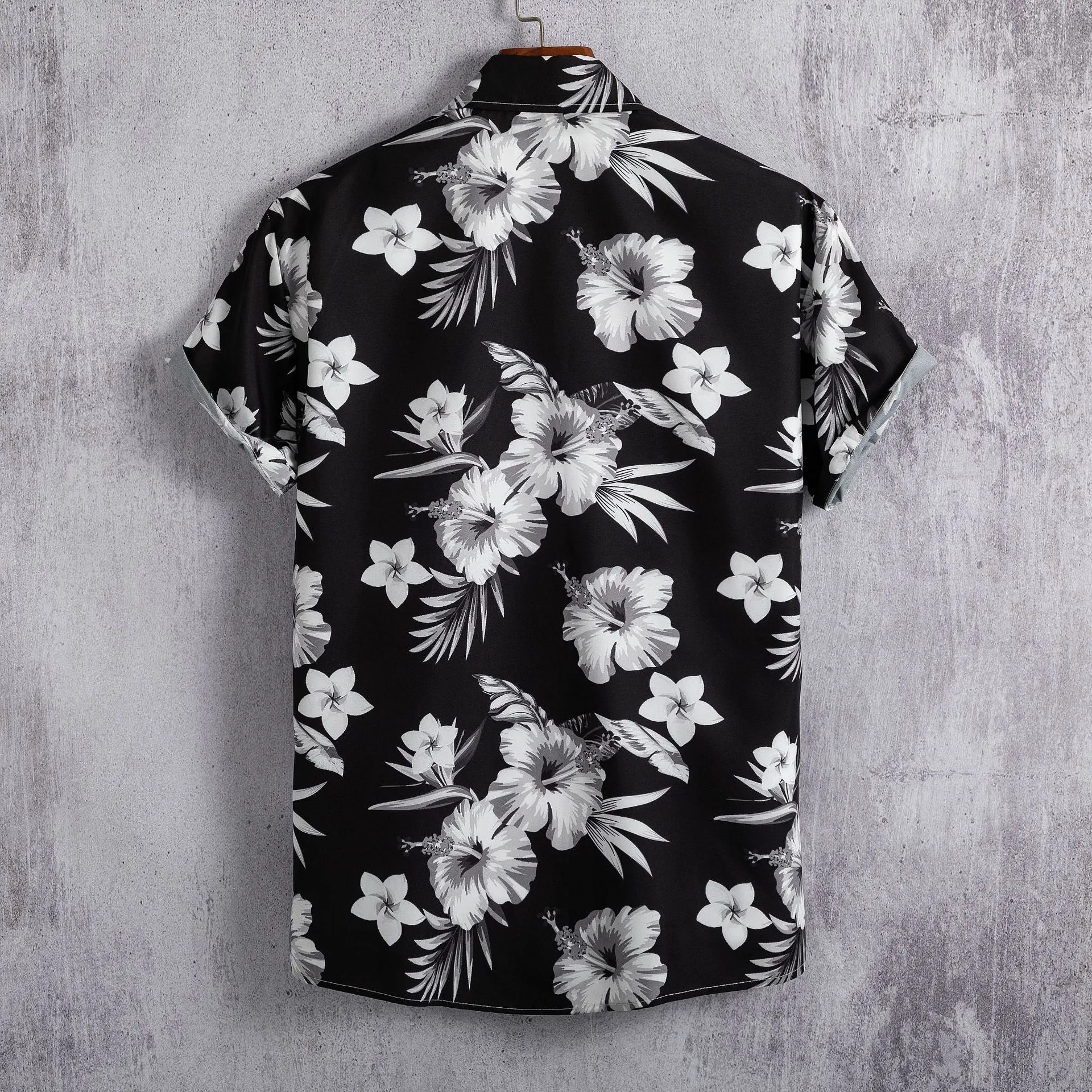 Men's digital printed shirt with colour matching pattern in blue, available in cotton polyester fabric