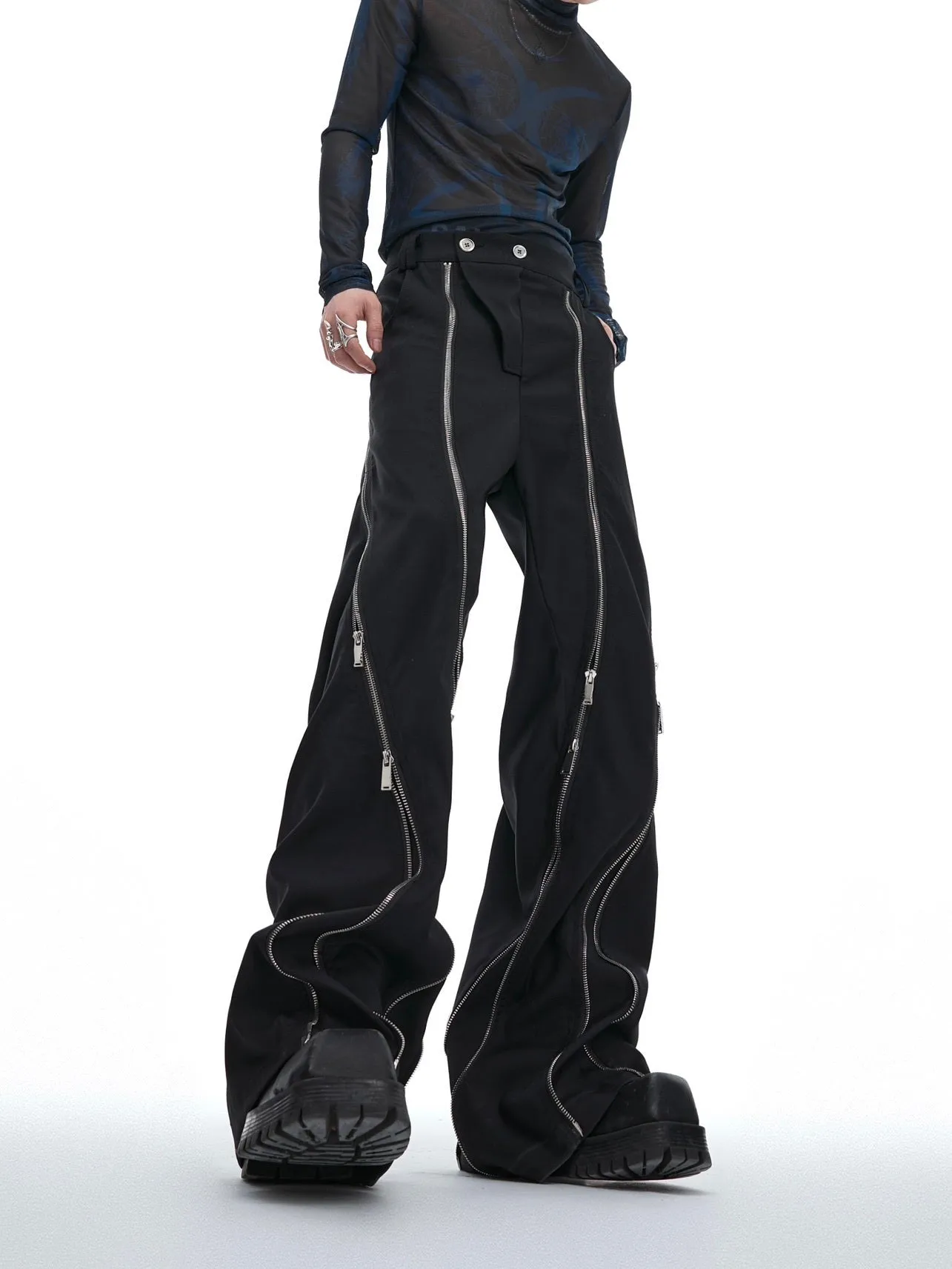 Men's straight type casual trousers in black, 80% polyester 20% cotton blend