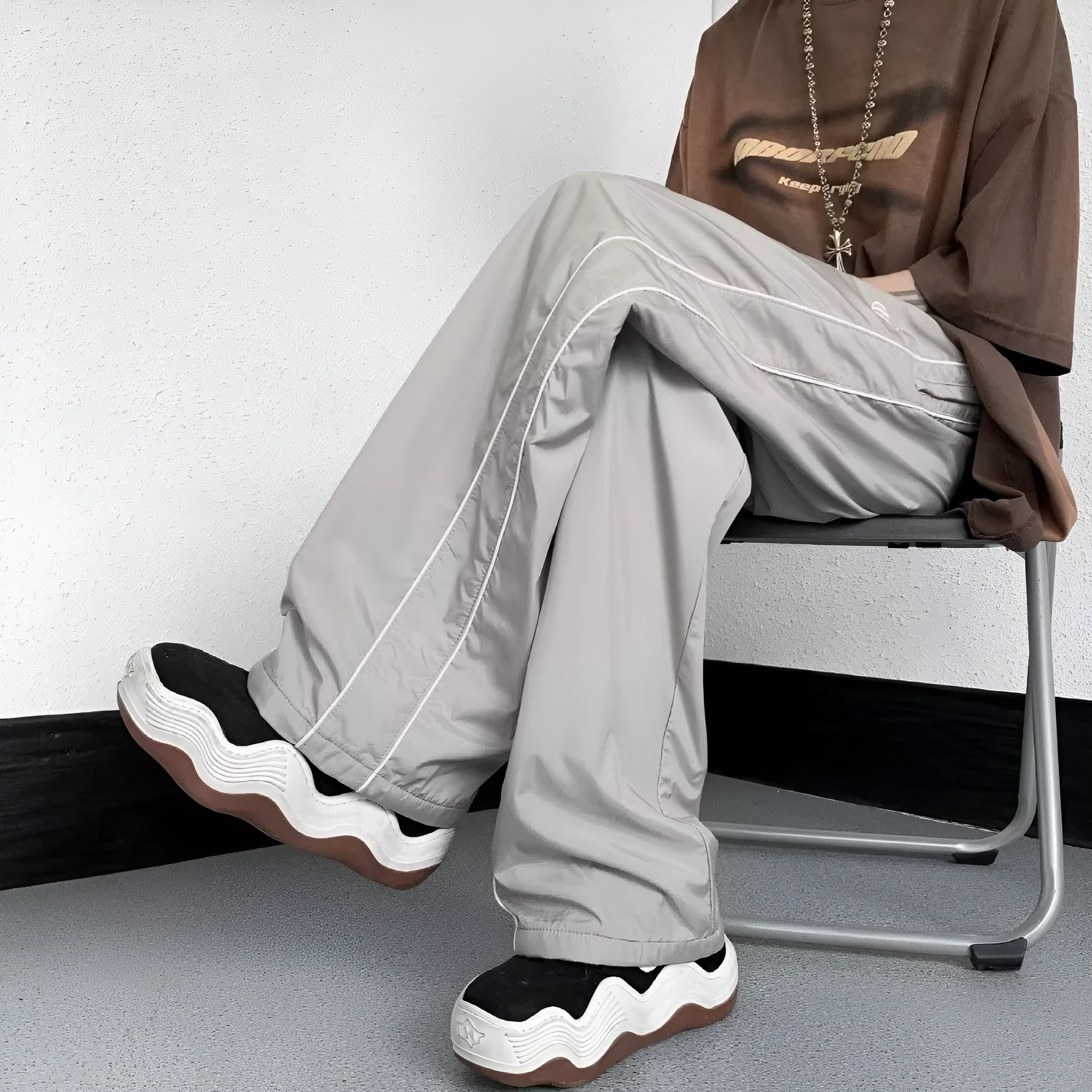 Men's ice silk wide leg striped casual pants in navy blue, mid waist, straight leg, summer loose trousers
