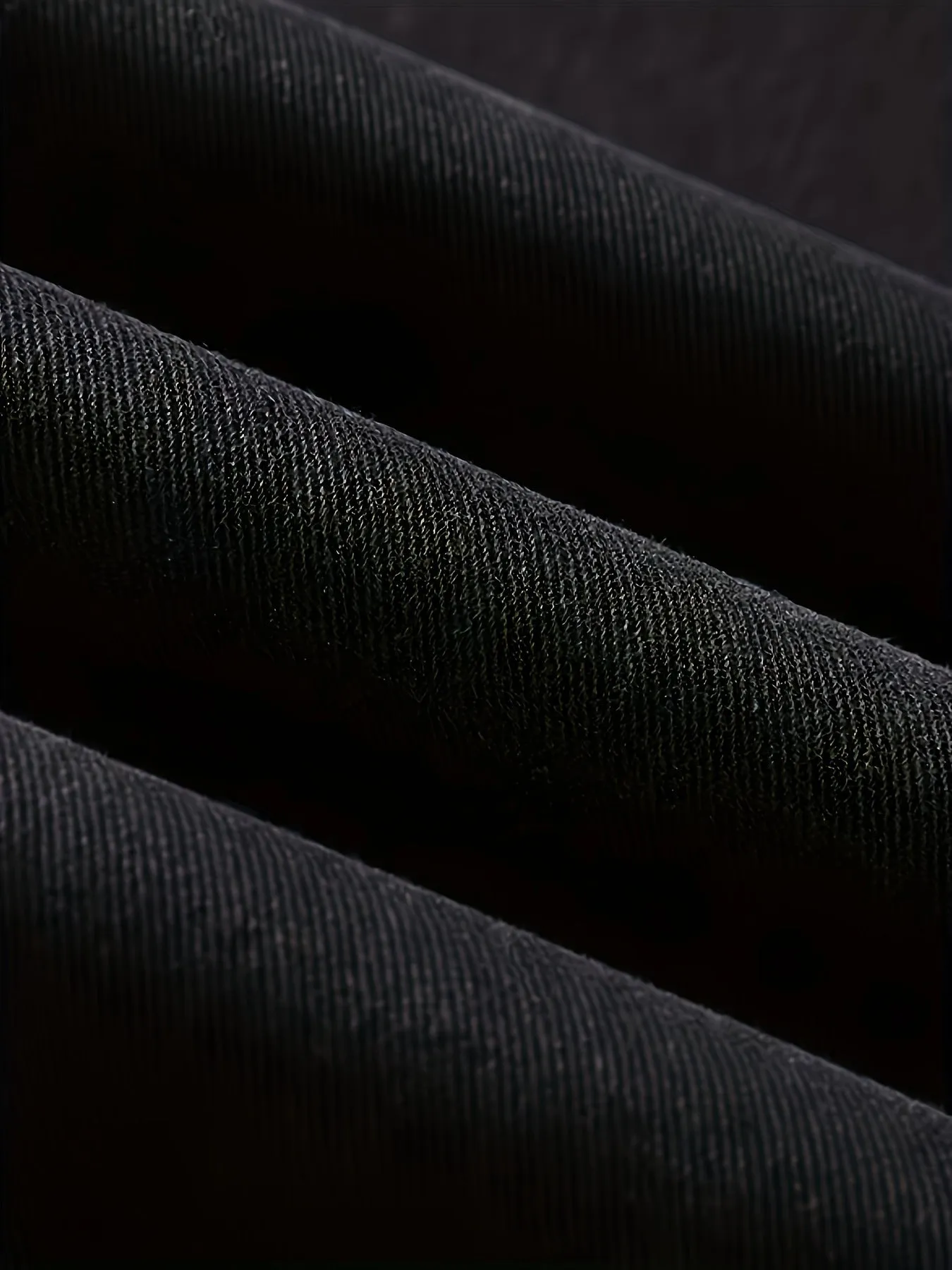Men's black straight-leg cotton jeans mid-rise zip fly casual trousers front view