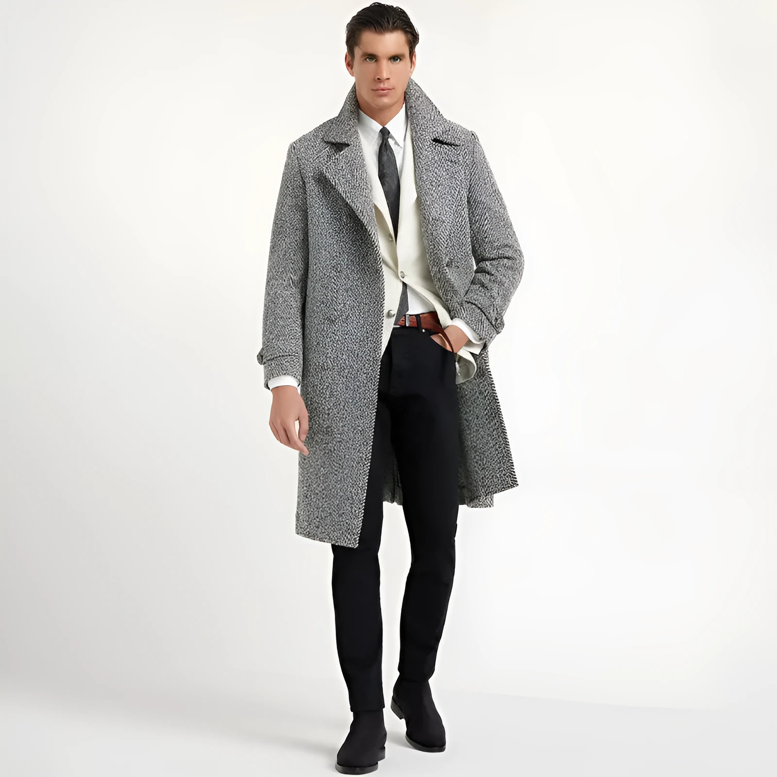 Men's mid-length double-breasted tweed overcoat in light gray woolen fabric with suit collar