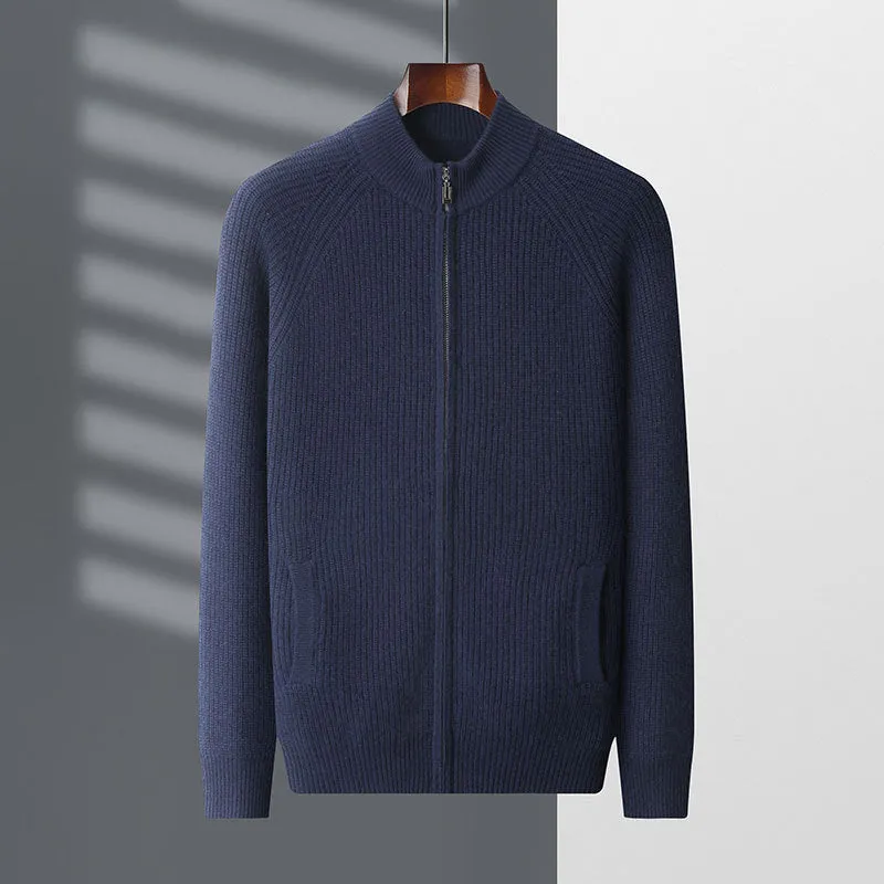Men's half turtleneck zipper cardigan in solid colour with long sleeves and standard wool yarn construction