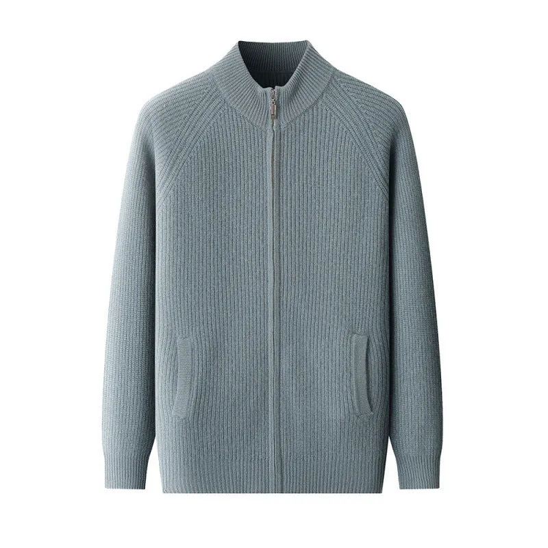 Men's half turtleneck zipper cardigan in solid colour with long sleeves and standard wool yarn construction
