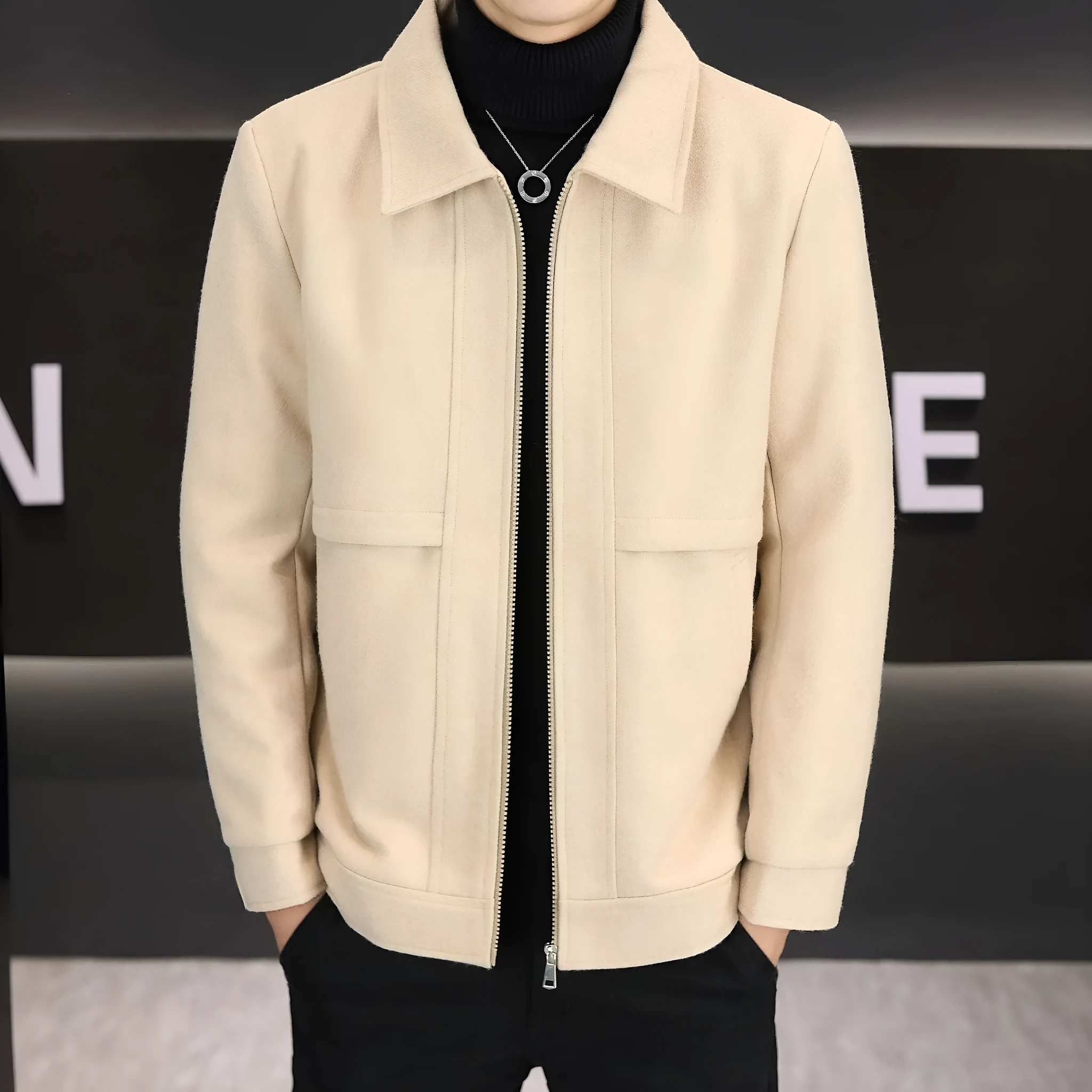 Men's khaki polo collar casual jacket with side seam pockets