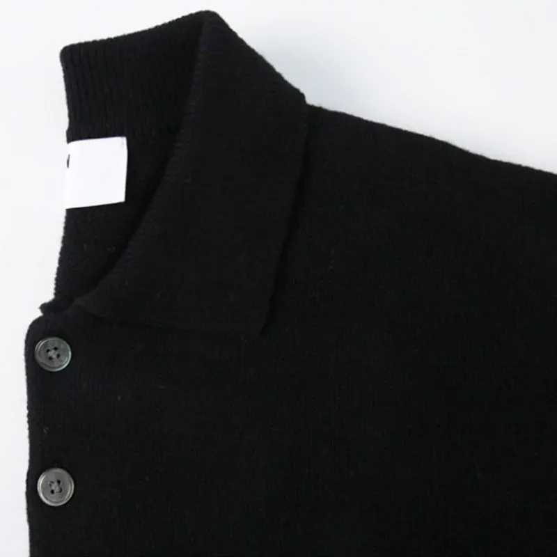 Men's lapel polo sweater loose fit pullover in beige, with long sleeves and lapel collar