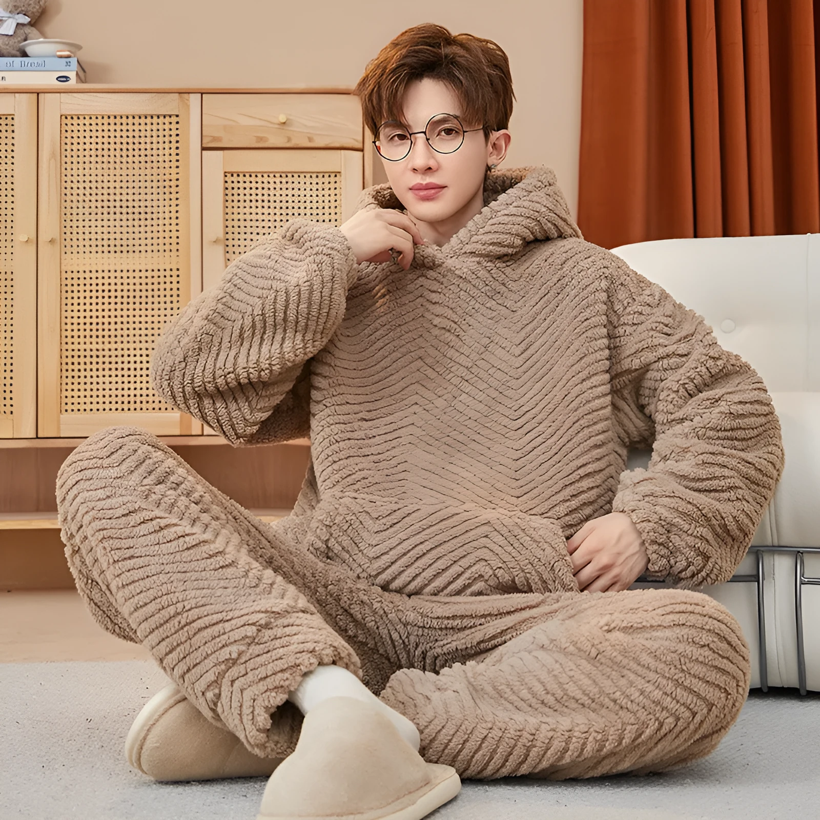 Men's coral fleece suit in gray with top and trousers, Japanese-style casual homewear