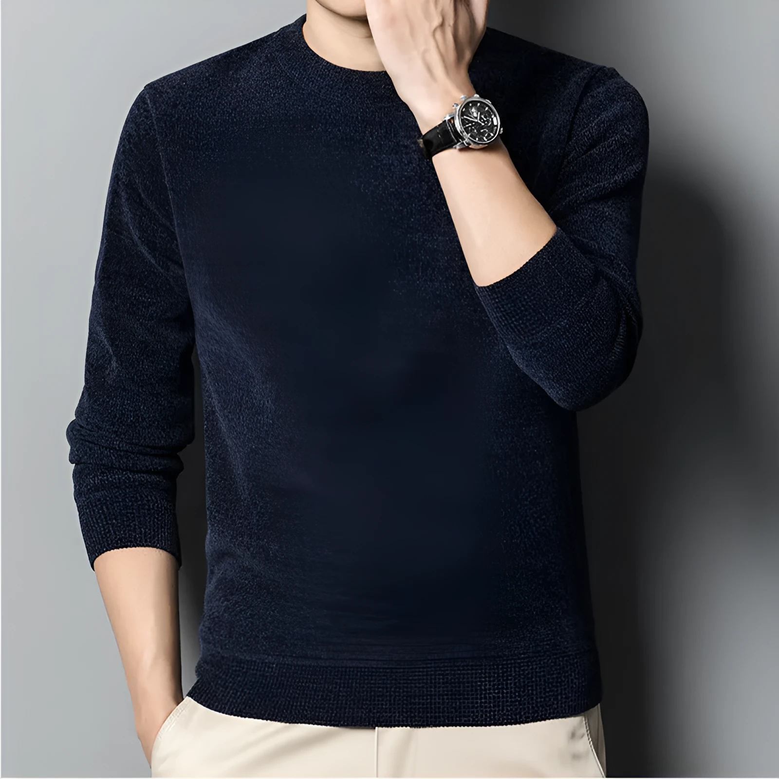 Fleece-lined pure colour men's sweater in dark blue, Korean-style slim fit pullover