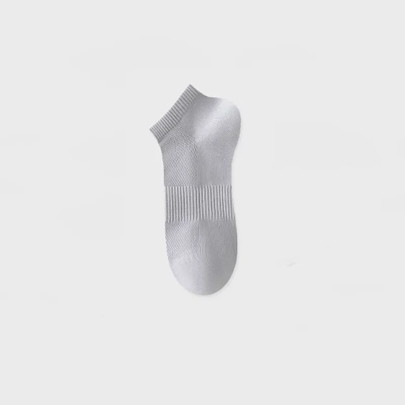 Men's thin mesh breathable white cotton socks with antibacterial middle calf length one size