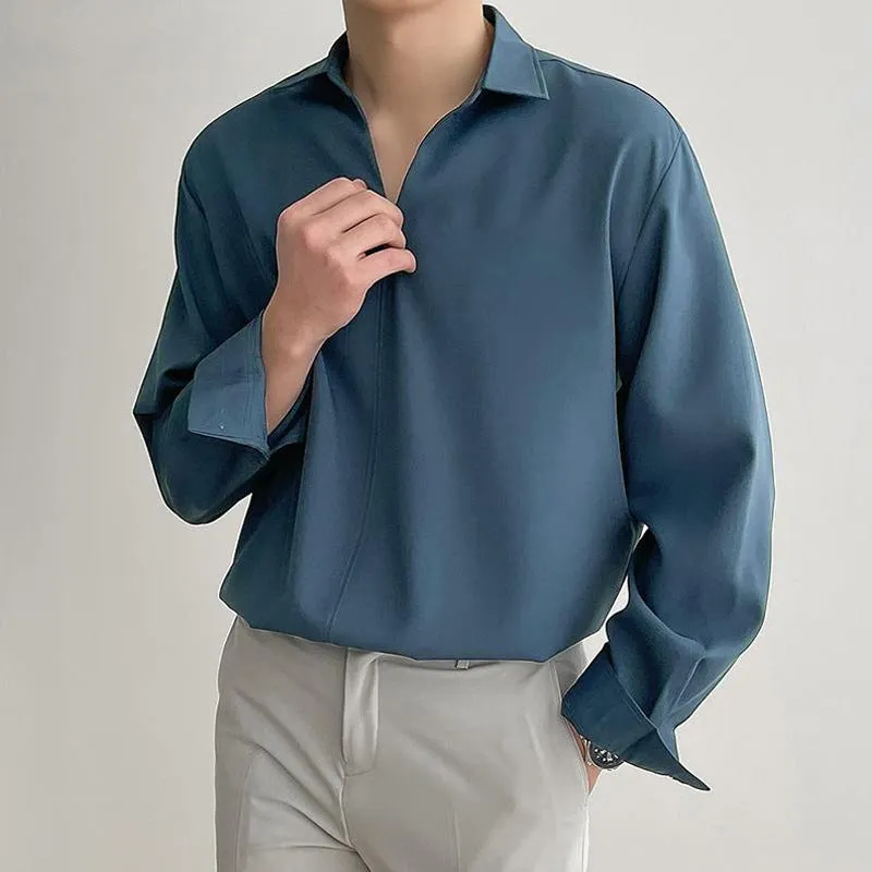 Men's loose fit casual business shirt in non-iron polyester fabric available in multiple colours