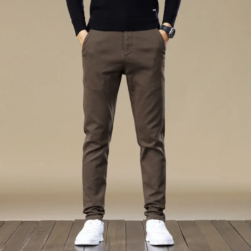Men's fleece-lined slim fit tapered casual pants in black cotton fabric with straight leg