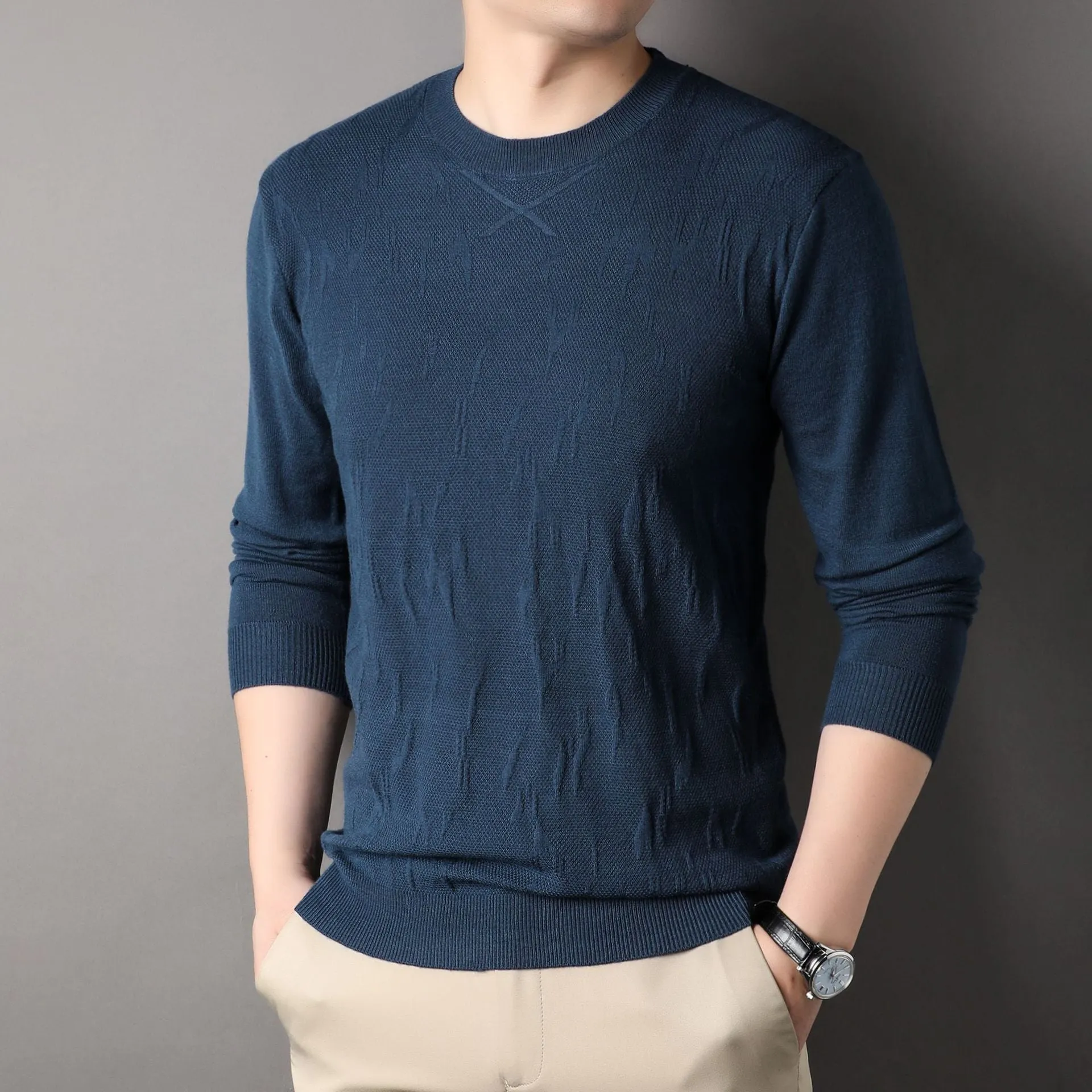 Men's loose fit solid colour polyester sweater in black, long sleeves, spring autumn casual wear