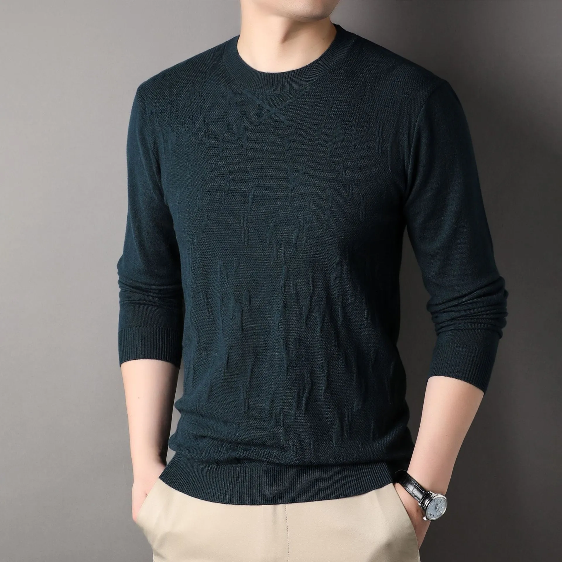 Men's loose fit solid colour polyester sweater in black, long sleeves, spring autumn casual wear