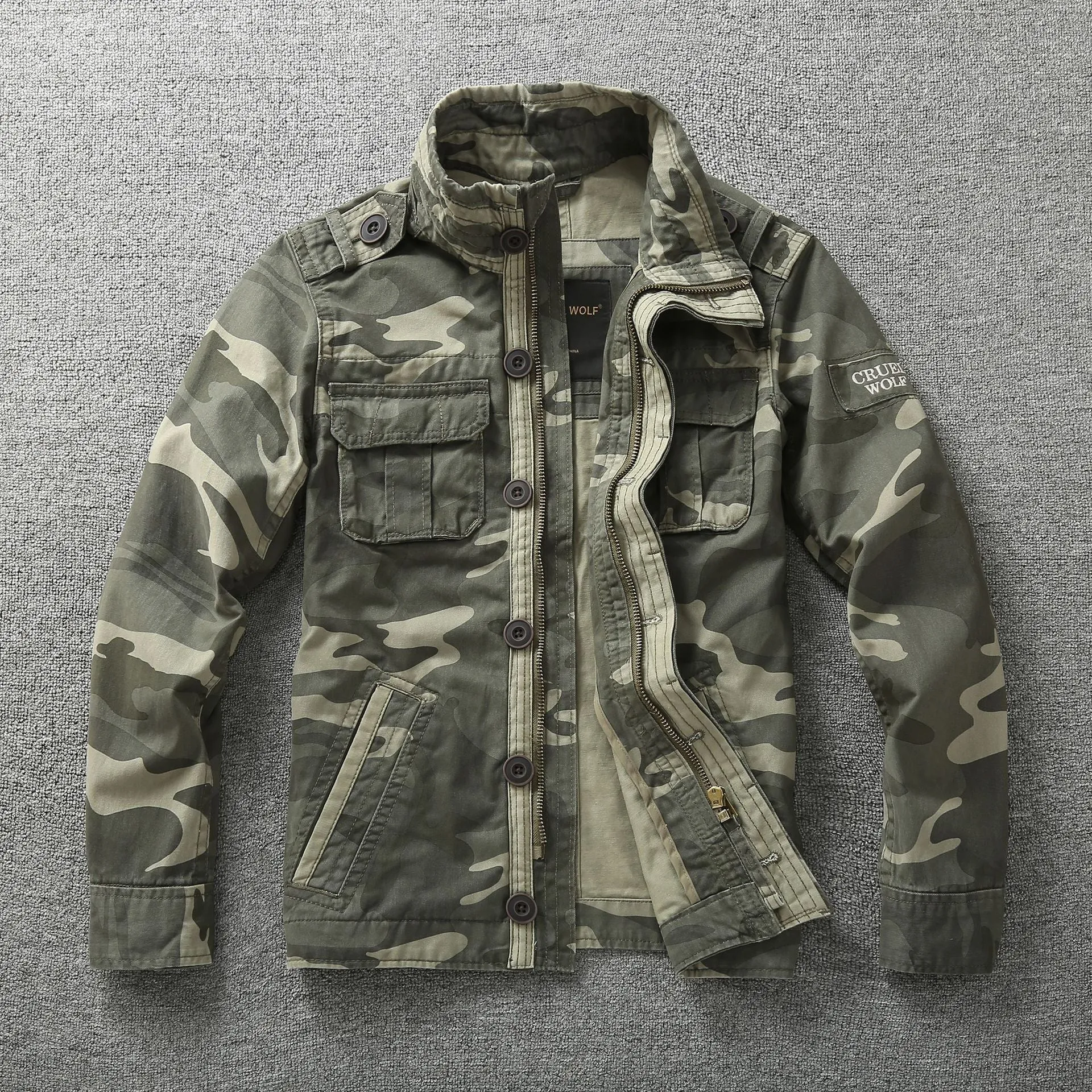 Autumn men's cotton camouflage work jacket in green camouflage, loose fit, front view