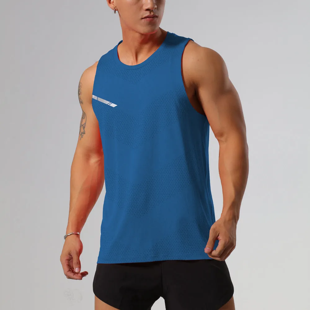 Man wearing a solid-colour quick-dry polyester sports tank top for summer outdoor activities.