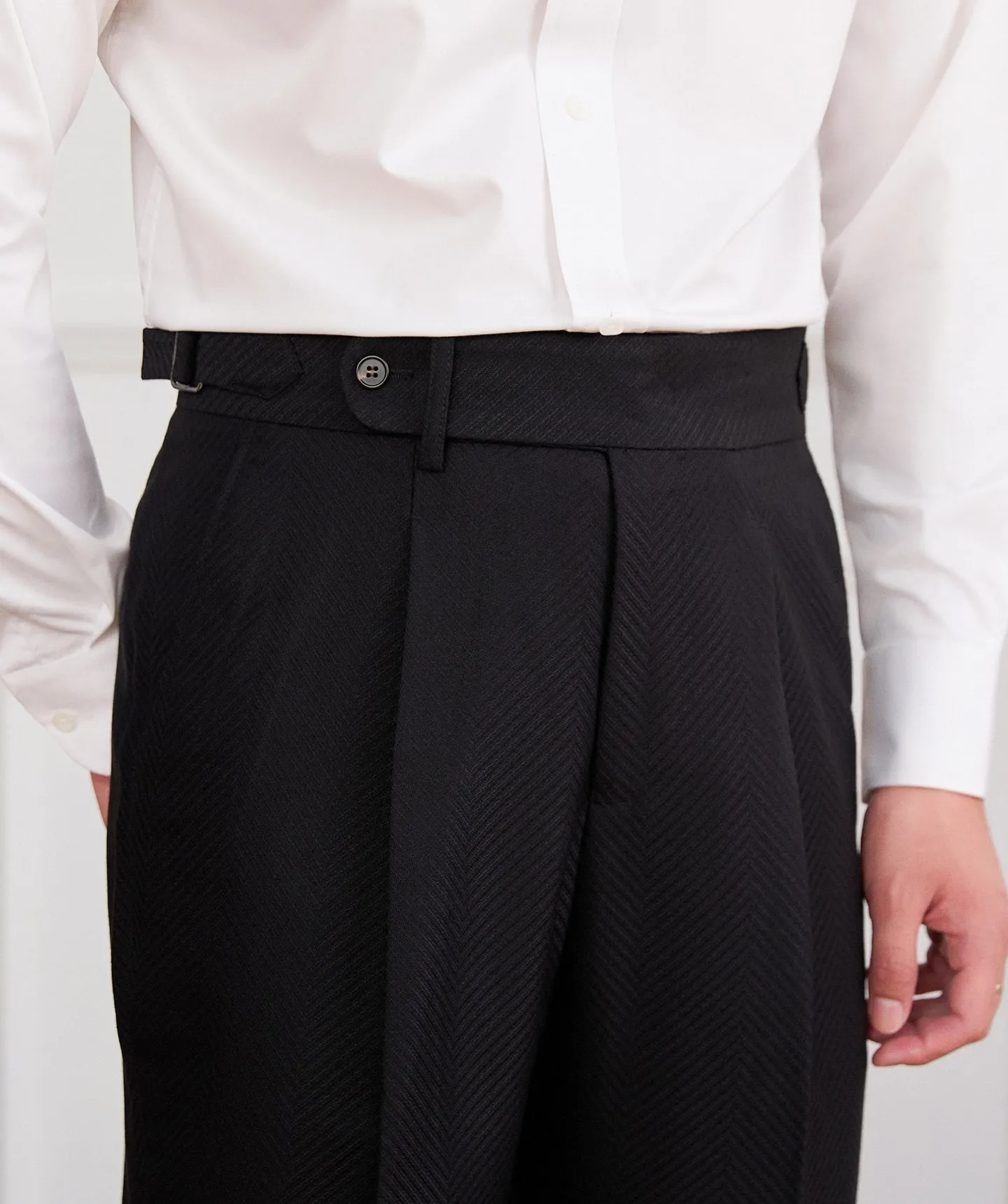 Non-iron high waist straight trousers in Black, side view showing straight leg and zipper fly