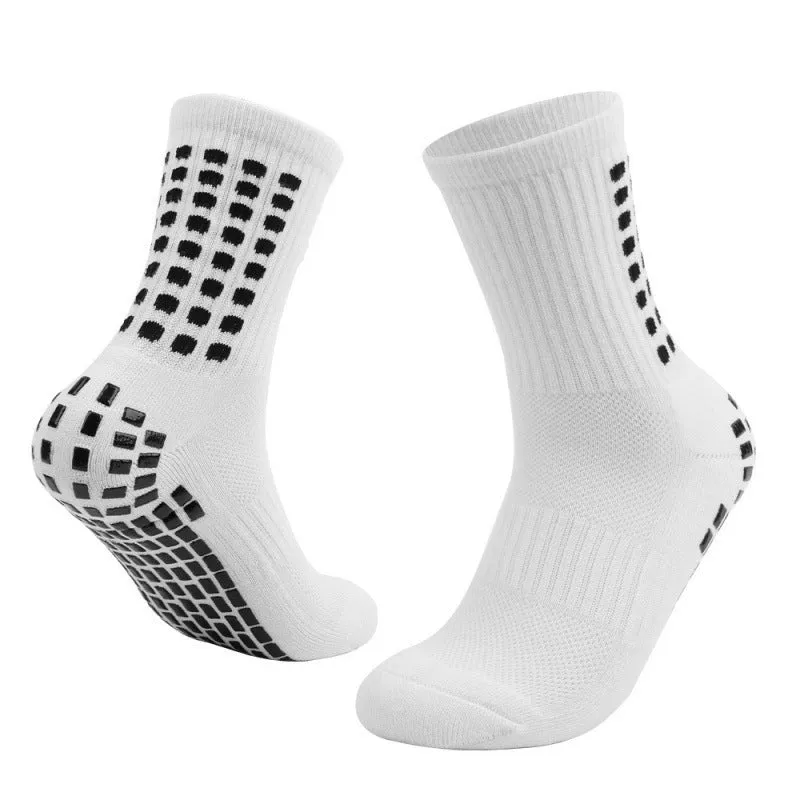 Breathable basketball socks with non-slip rubber studs sole, dot pattern, middle-calf length, available in seven colours