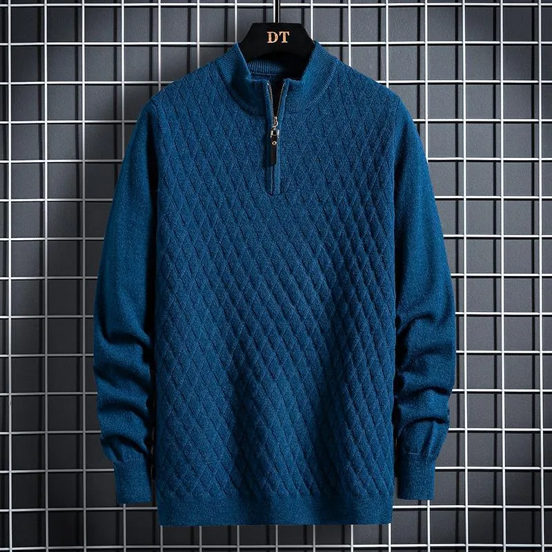Men's half zip diamond lattice sweater pullover in milky white, slim fit, winter thickened knit