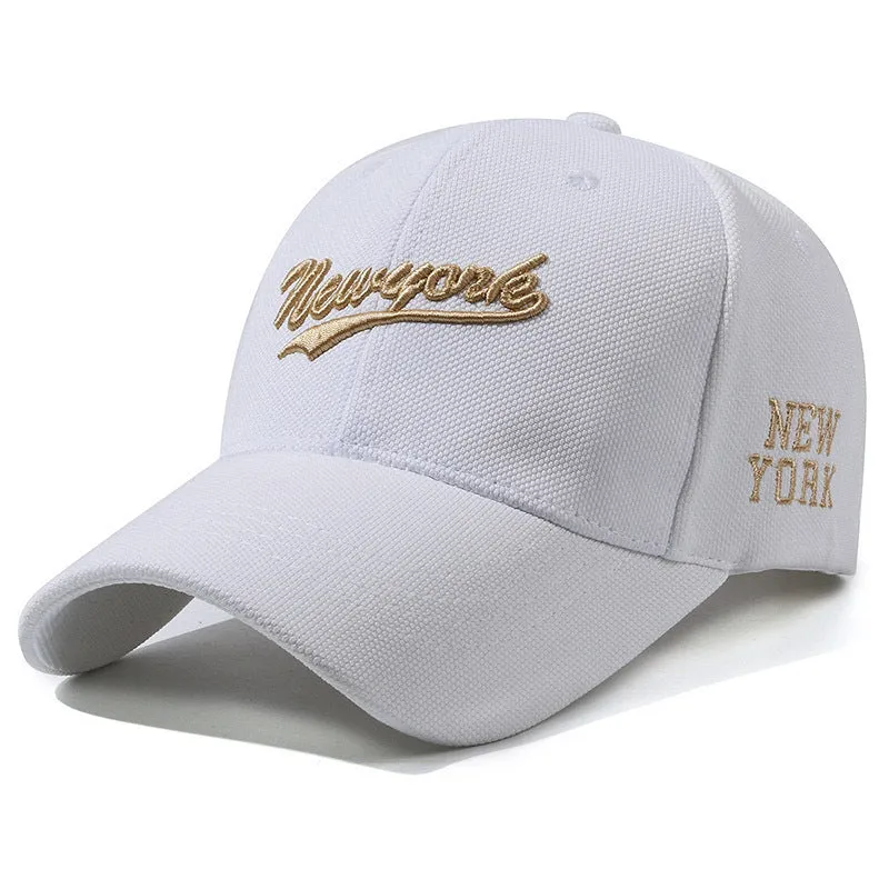 Hard crown baseball cap with embroidered letters in cotton, adjustable size, breathable sunshade