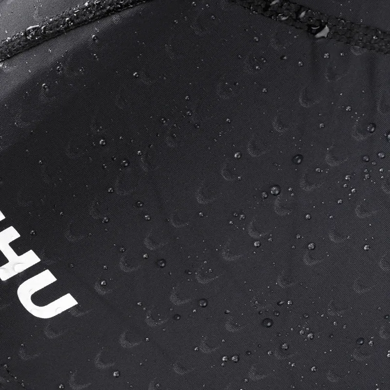 Men's five-point anti-embarrassment swimming trunks in solid black quick-dry nylon
