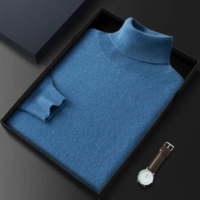 Men's mercerised cashmere base layer sweater in beige, minimalist style