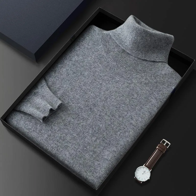 Men's mercerised cashmere base layer sweater in beige, minimalist style
