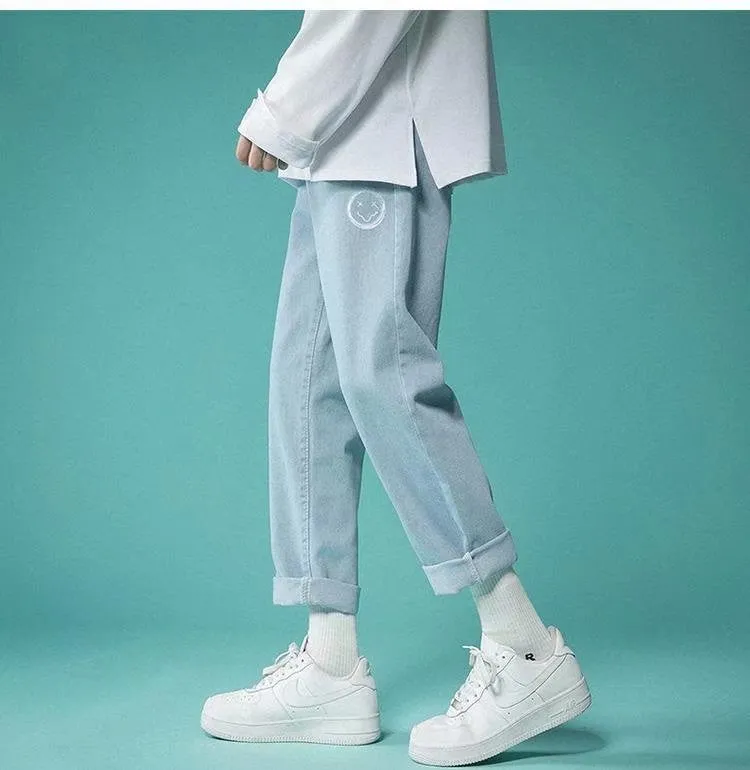 Casual light coloured straight fit cropped jeans for men in light blue with slight elastic waistband and mid rise