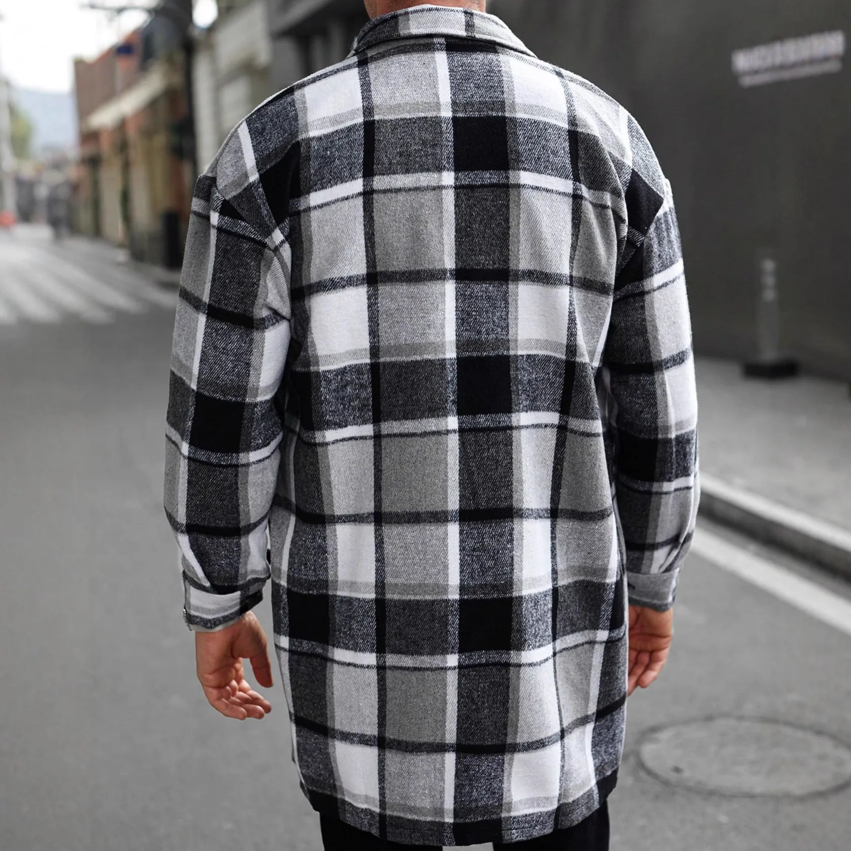 Men's long casual button shirt jacket grid pattern slim fit with double 3D patch pockets in five colours S-XXL