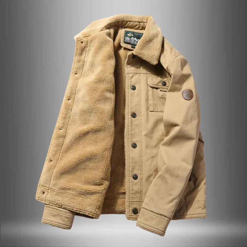 Men's thick fleece short cotton jacket in army green with single-breasted placket and fleece lining