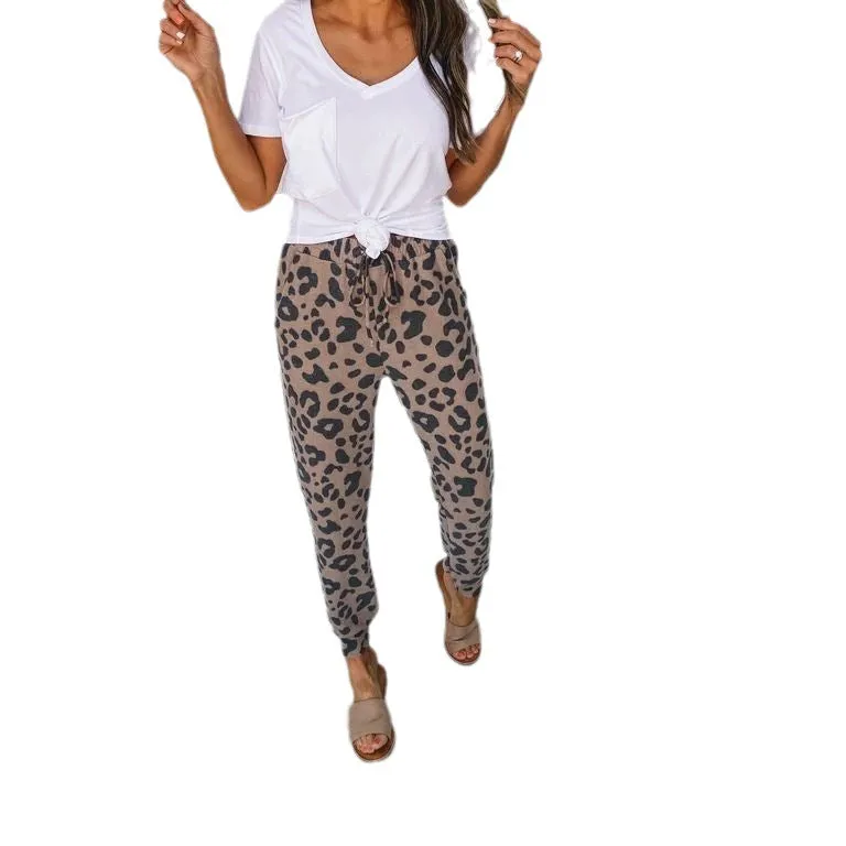 Women's casual pencil leggings with leopard print colour block pattern, mid-rise, polyester
