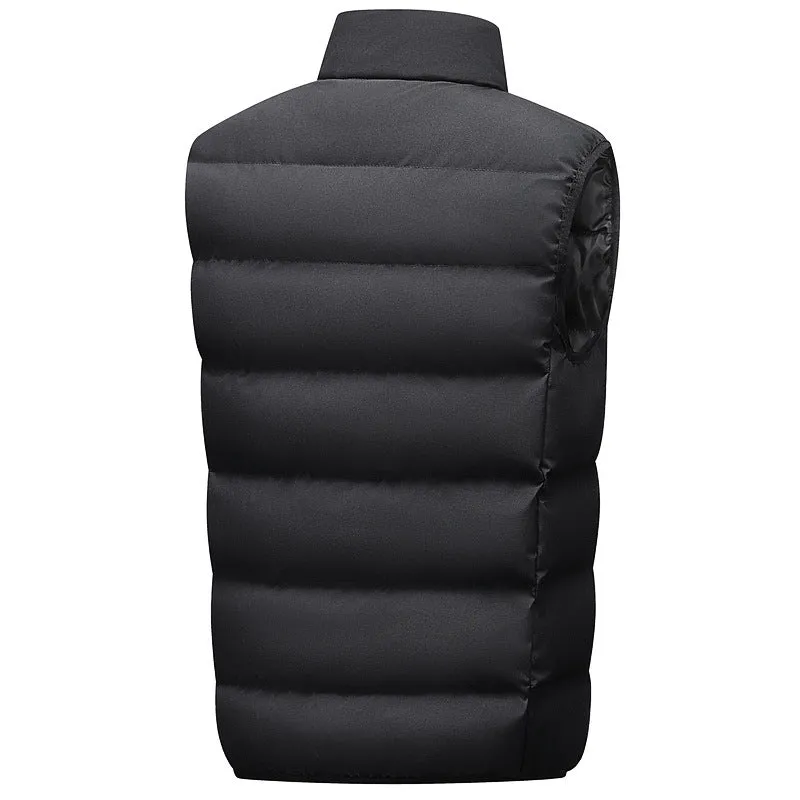 Men's waterproof polyester vest in black with straight hem, front view