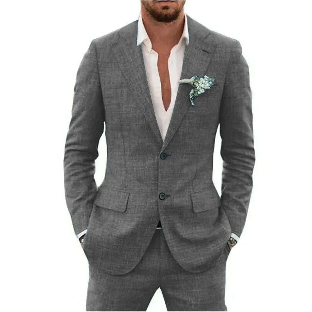 Men's slim fit two-piece suit set in black with top and trousers