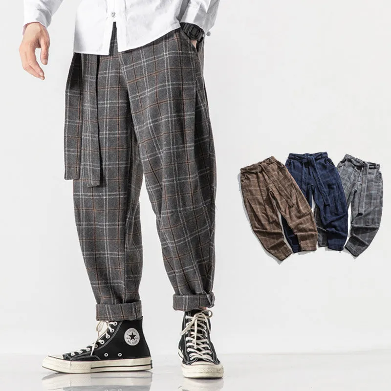 Cotton blended harem breeches in grey with small straight leg opening, non-iron finish, casual men's trousers
