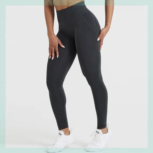 Women's seamless scrunch butt leggings in straight-leg style, available in Black, coal, rosewood, midnight, evergreen, and sage colours