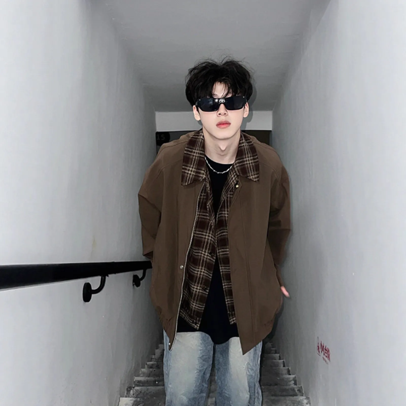 Men's spring-autumn fake two-piece jacket in black, loose fit, with side pockets and long sleeves