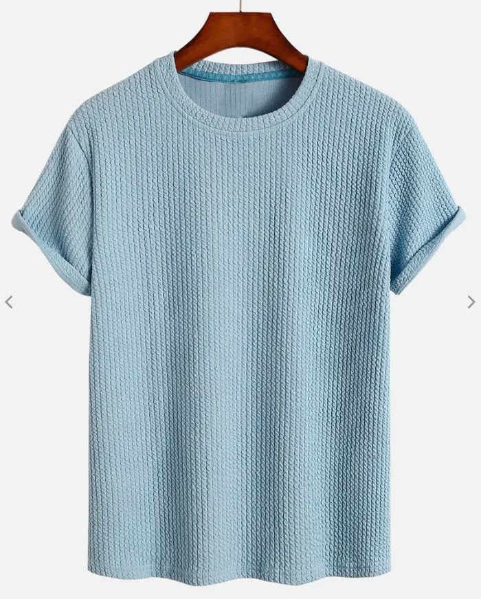 Men's solid colour loose round neck T-shirt in black, size M, on a plain background