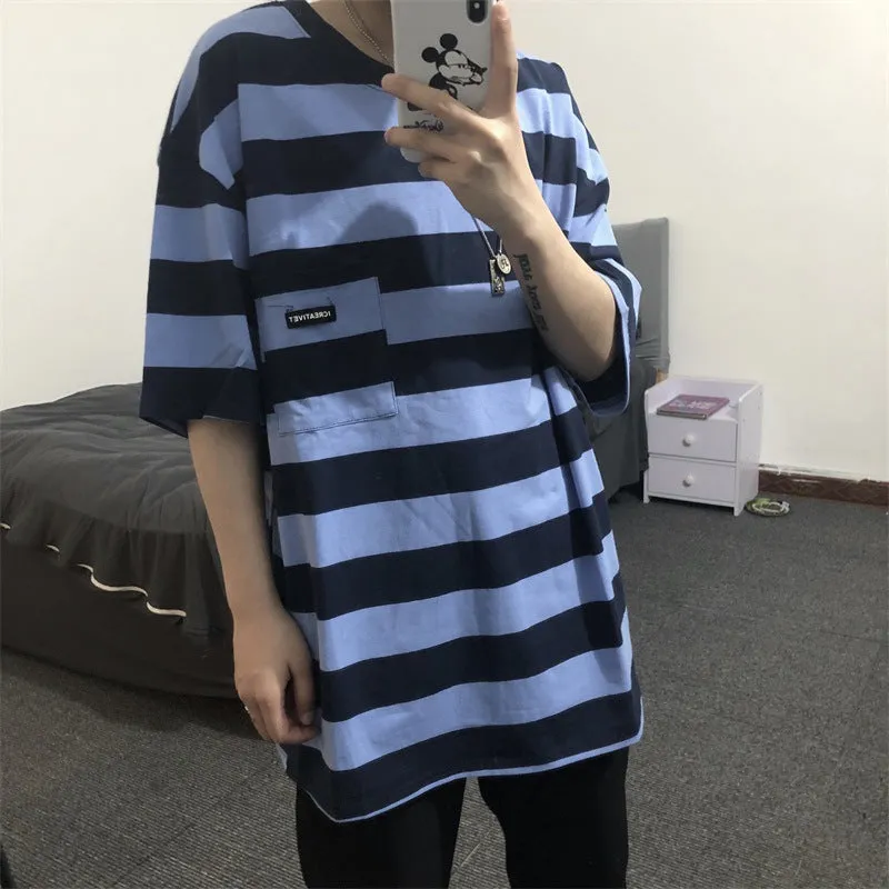 Striped short sleeve t-shirt in polyester fibre, available in blue and yellow, sizes L to XXL.