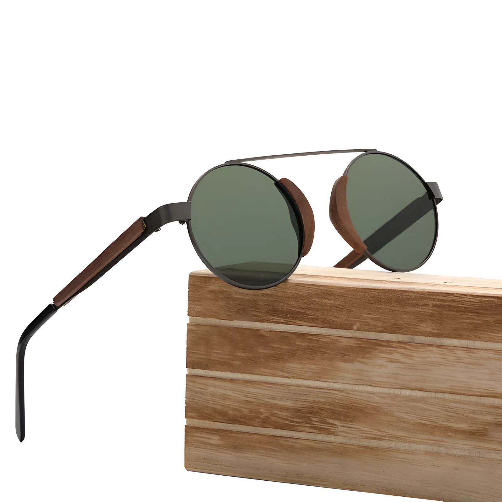 Bamboo retro sunglasses with wood frame and polarised TAC lenses in vintage style