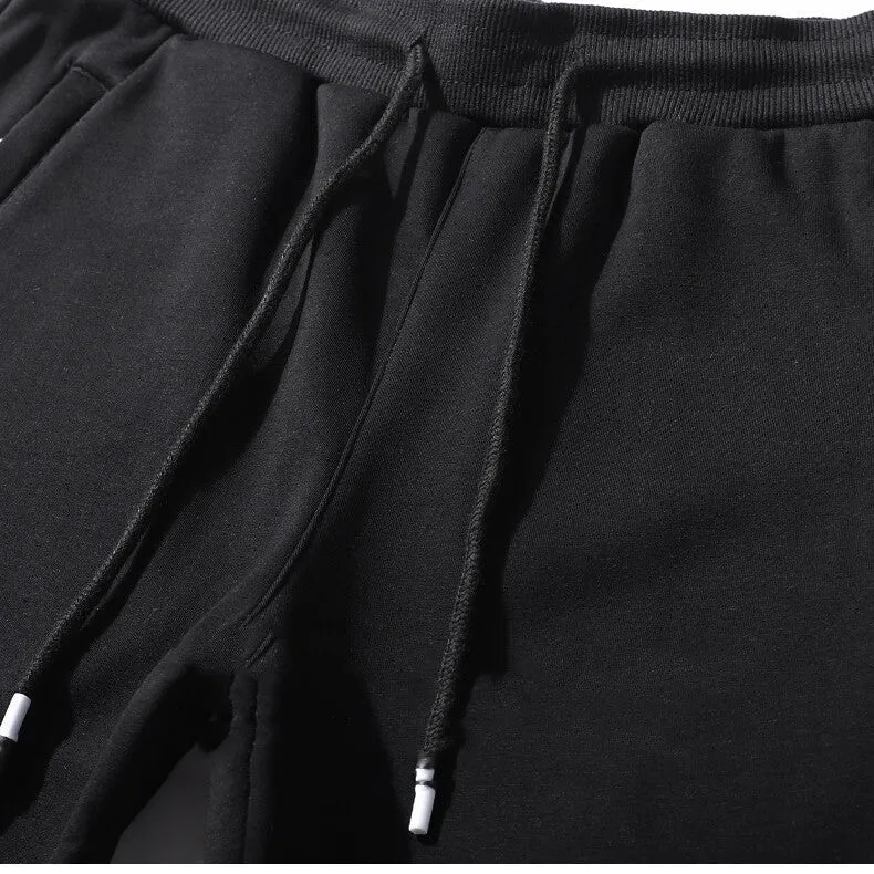 Men's casual loose straight-leg cotton-look sweatpants with fleece lining in black, front view