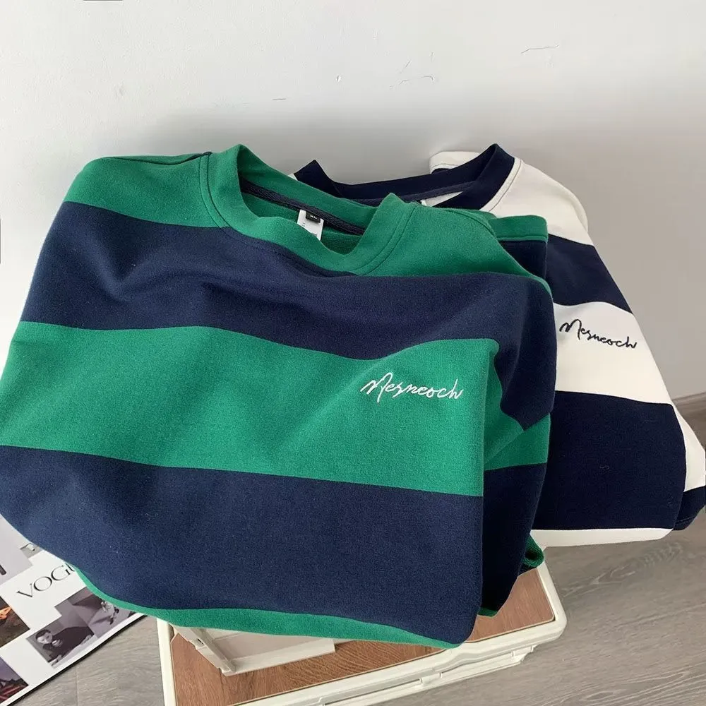 Striped half sleeve shirt in green and white, Japanese-style pullover with loose fit for men.