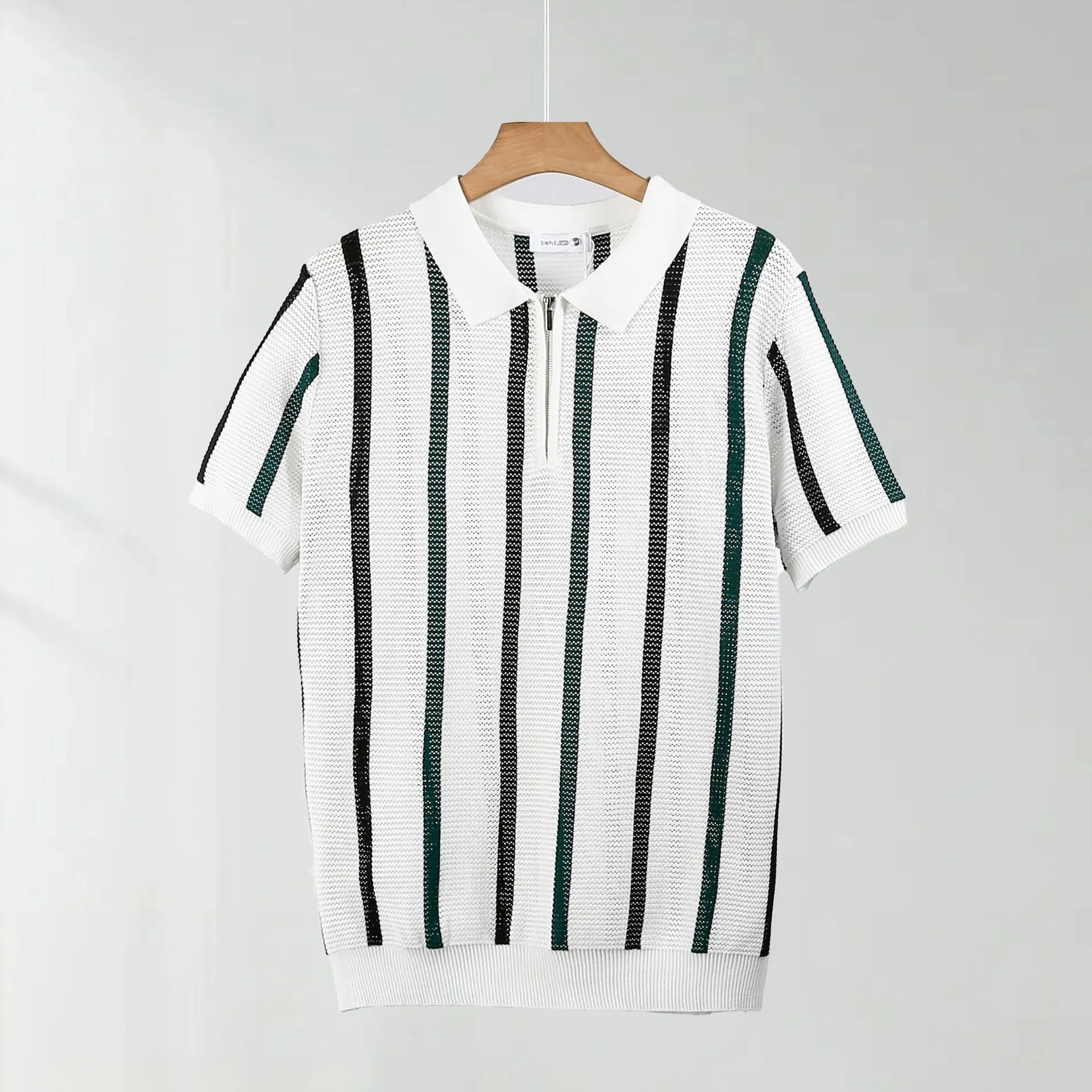 Men's short-sleeved ice silk polo shirt in loose fit with decorative zipper detail.