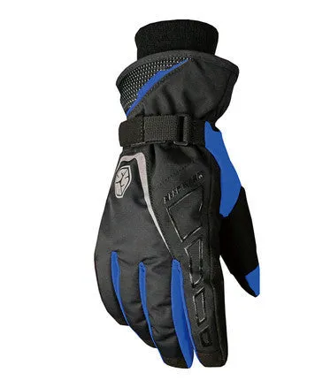 Scoyco Sai Feather MC21 waterproof cold-proof motorcycle gloves in red on display