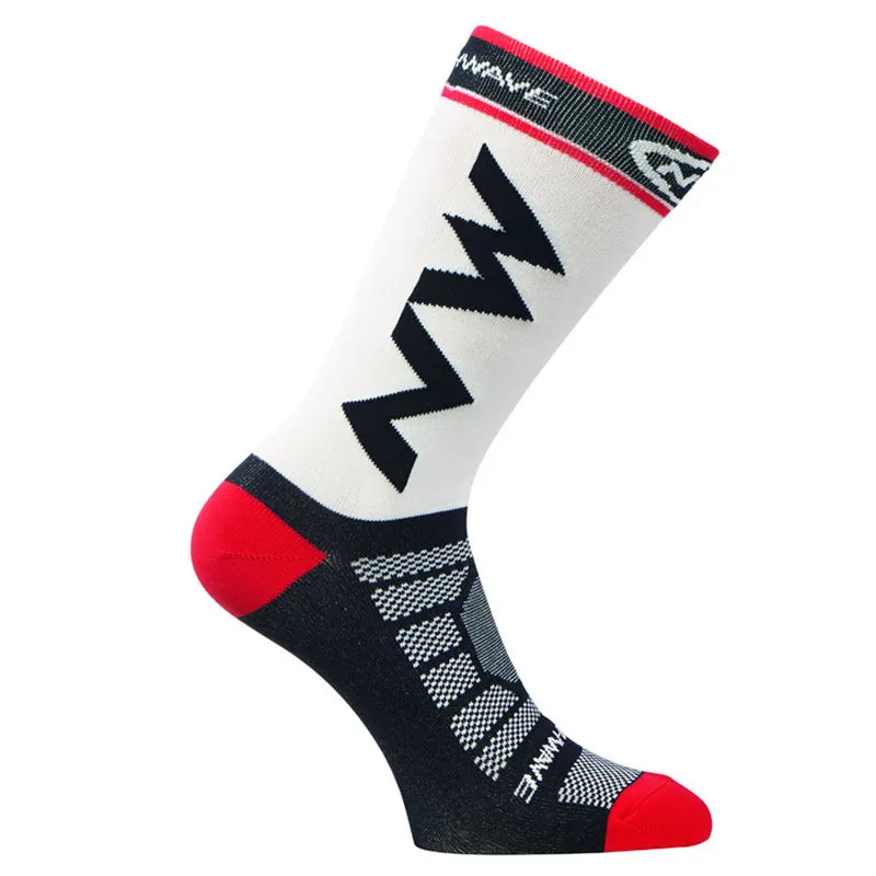 Breathable knee-high nylon road bicycle socks in black for EU 39-45