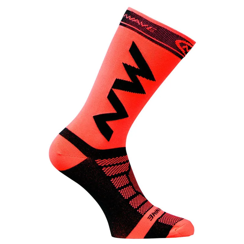Breathable knee-high nylon road bicycle socks in black for EU 39-45