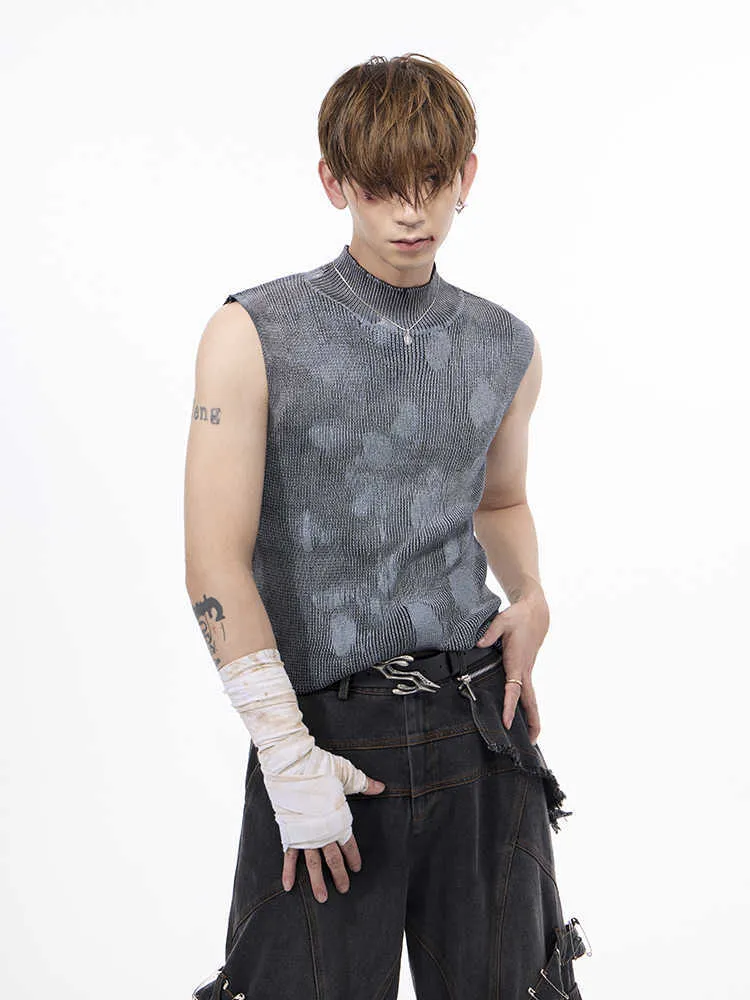 Men's black silver sleeveless t-shirt with stand collar and silver pastebrushing finish