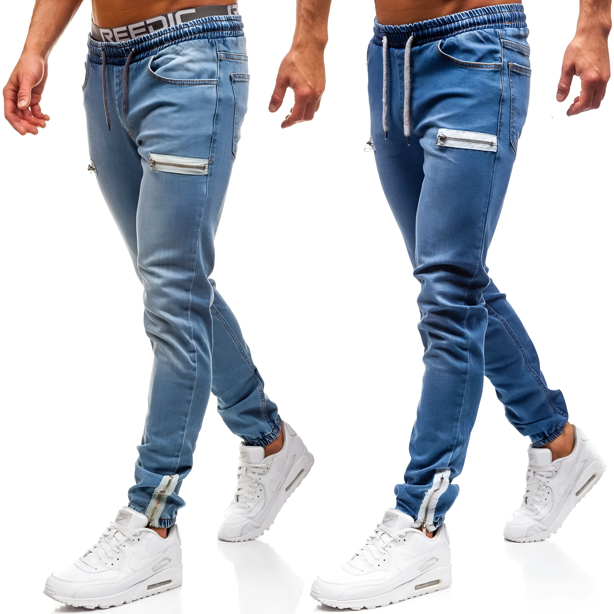 Men's denim sports jeans in dark blue, five-pocket style with cotton fabric