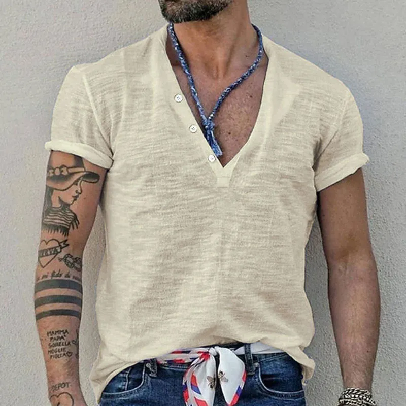 Men's casual solid colour slim-fit short sleeve t-shirt in polyester, colour option shown