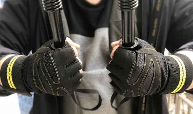 Black half finger fitness gloves with silicone antiskid palm on palm side, three sizes available