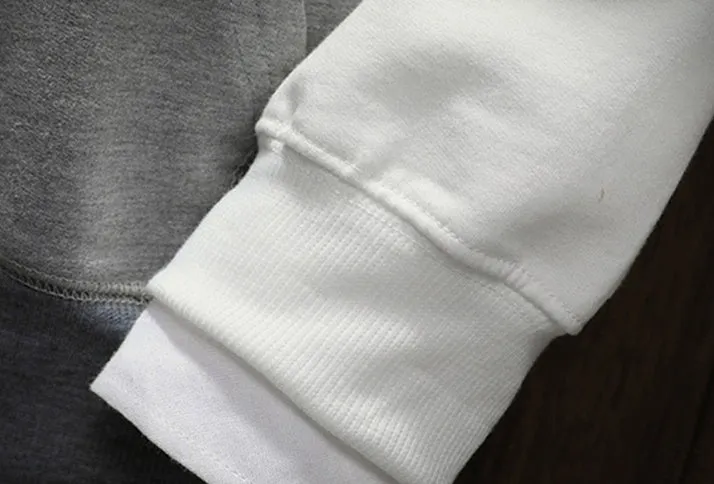 Cotton sweatshirt in black with crew neck and long sleeves, available in sizes M to 5XL